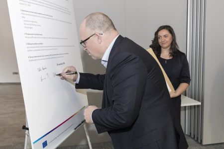 By signing a Diversity Charter, CETIS promotes the values of inclusion and equality